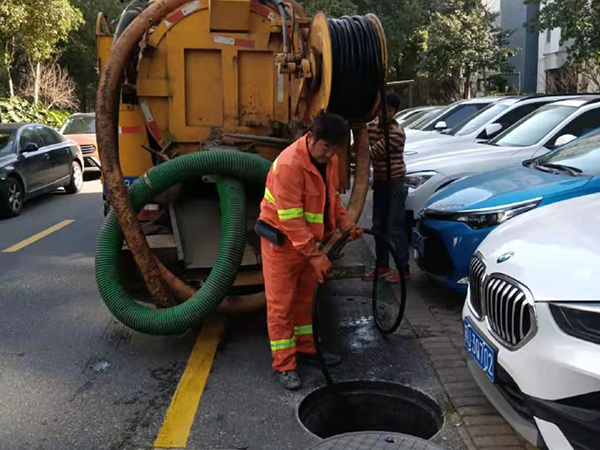 巴宜排污管道清淤